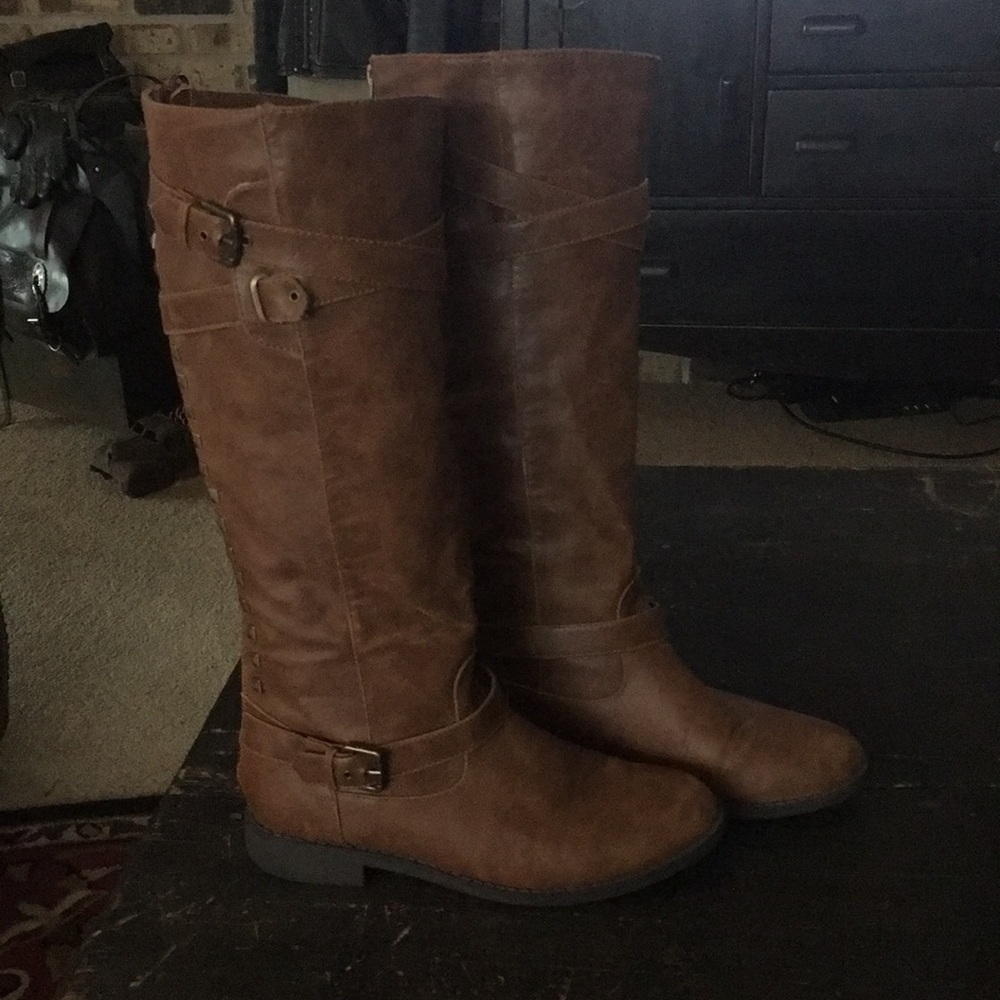 Wide calf boots